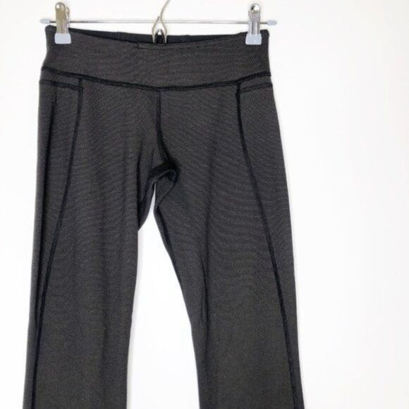 LULULEMON Wunder Under Groove Reversible Leggings - Picture 5 of 11